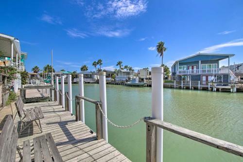 Canalfront Port Isabel Escape With Boat Dock!