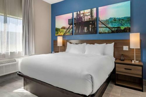 Hotel Clarion Pointe