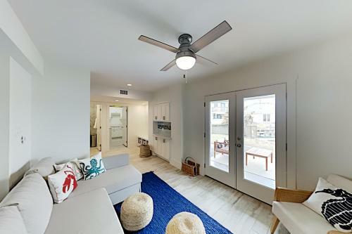1mazatld Home
