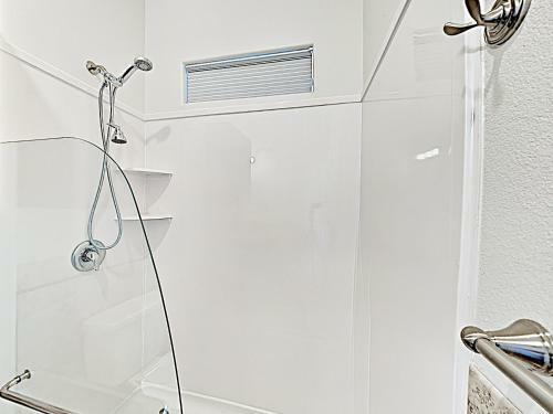 New Listing! Coastal New-build With Pool Home