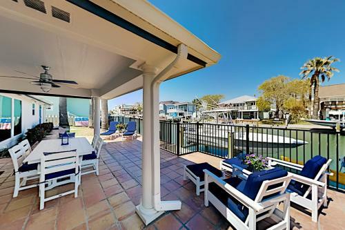 Luxury Key Allegro Home With Boat Dock & 2 Kayaks Home