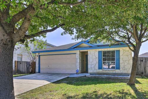 San Antonio Abode With Yard Less Than 4mi To Lackland