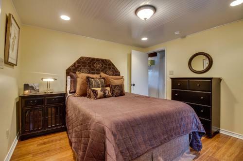 Lodge Four-o Ranch