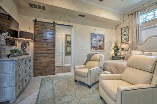 Upscale Home On Lake Placid With Deck, Dock, Fire Pit