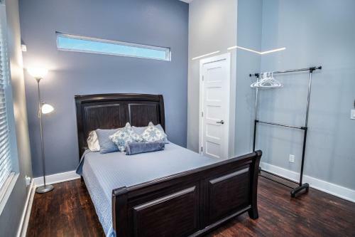 Prosperity Place Remodeled 3br 2ba Near Downtown
