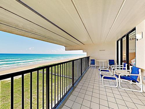 Apartamento New Listing! All-suite Gulf-front Getaway With Pools Condo