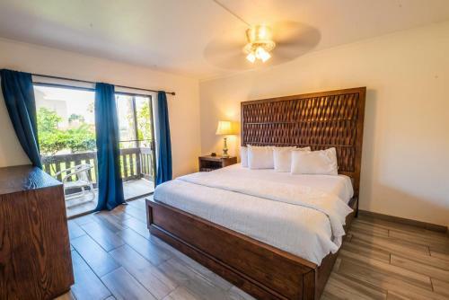 Apartamento Cozy Condo In Tiki Complex With Private Beach Access
