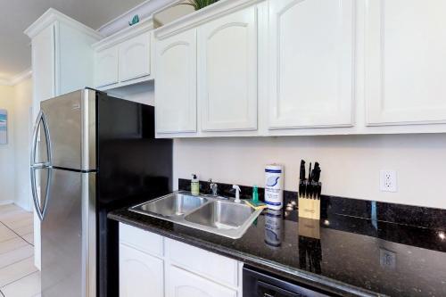 Mar Oz Condo B3