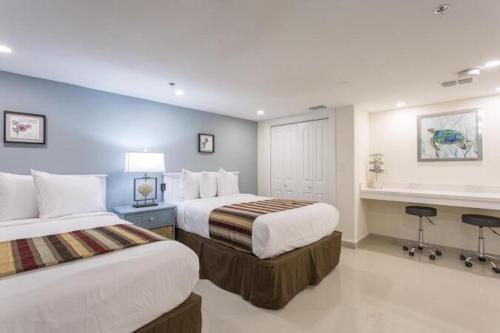 Solare Tower Condominium 2 Bedroom, #405