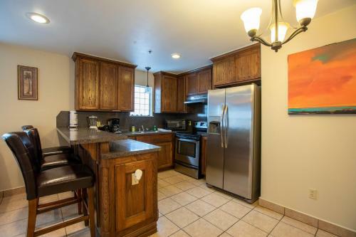Lantana Retreat-full Property