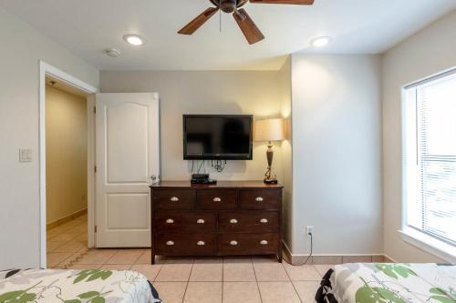 Lantana Retreat-full Property