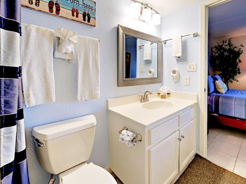 Apartamento 4400 Gulf Blvd Condo Unit 408