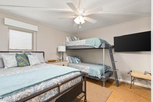 Apartamento Beachview - Beautiful 2 Br Condo - Convenient Location!