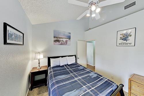 Walk To Beach - Beautiful Private Home Home