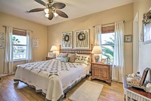 Cozy Surfside Beach House With Deck And Gulf Views!