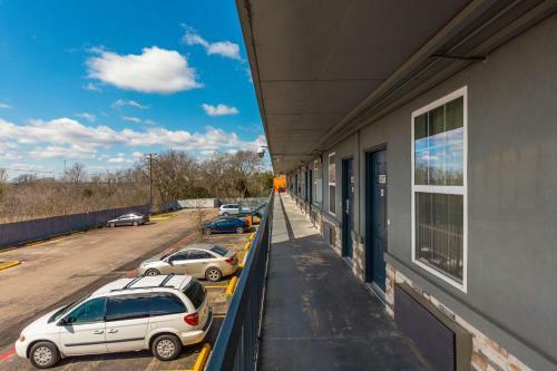 Hotel Motel 6-temple, Tx
