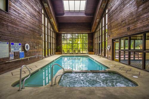 Apartamento Condo 142 Wifi Community Pool Jacuzzi Lounge Fireplace Laundry