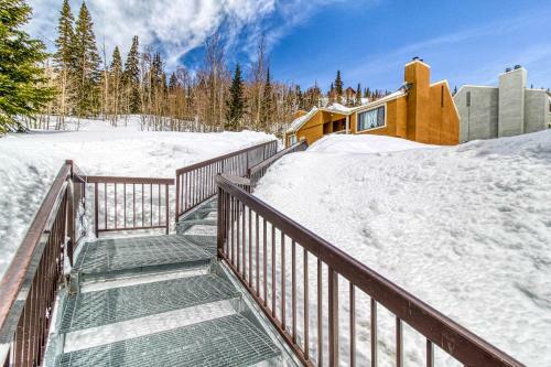 2 Bed 1 Bath Apartment In Brian Head