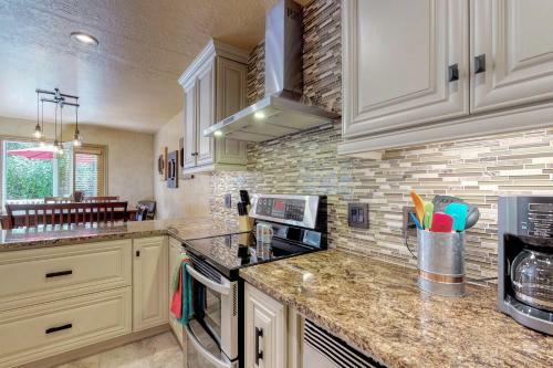 4 Bed 4 Bath Vacation Home In Oaks At Wasatch