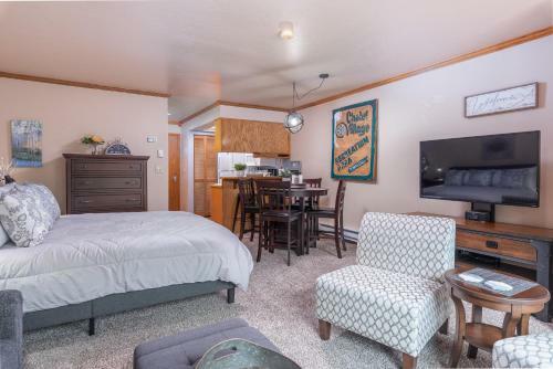 Apartamento Condo 110 Wifi Community Pool Jacuzzi Lounge Fireplace Laundry