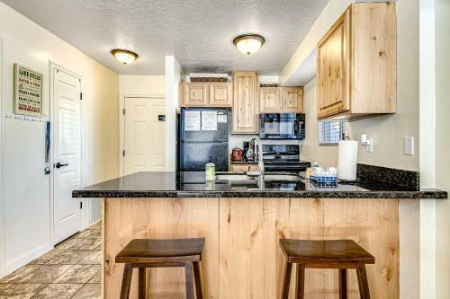 Harbor Village 14-plex Condo 120