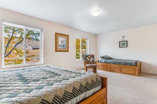 Yacht Townhome 930 #1