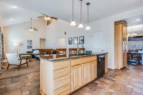 Meadows Inn At Bear Lake