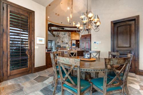 Deer Crest Mountain Villa