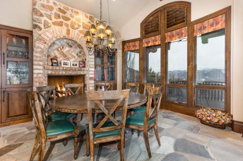 Deer Crest Mountain Villa
