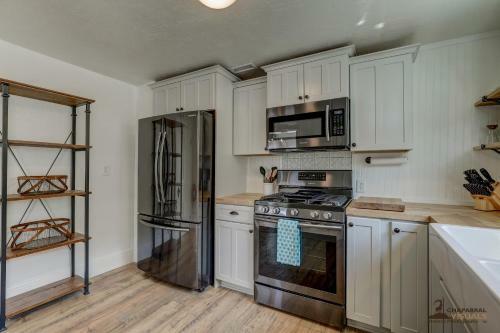 Orchard Cottage By Kabino