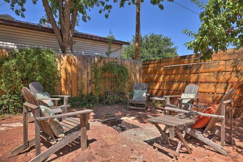Vintage Main St Kanab Cottage With Fenced Yard