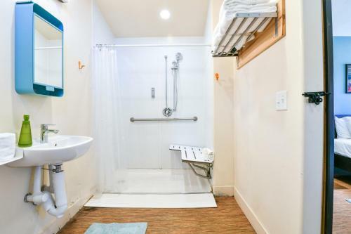 Hotel West 1 - Kokopelli West Studio. Downtown Location
