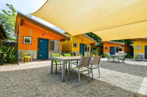 Hotel West 8 - Kokopelli West Studio. Downtown Location