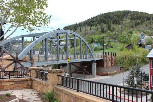 Lift Lodge By Park City Lodging