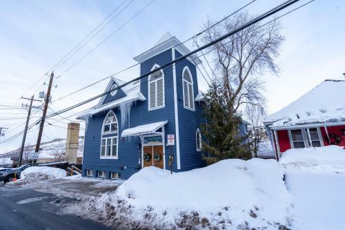 Hotel The Blue Church Lodge