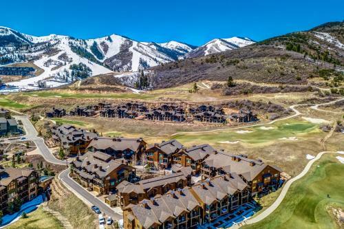 Juniper Landing Retreat #1105
