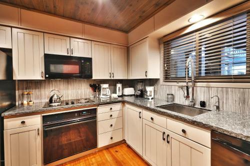 Apartamento 51 Snowflower Condo