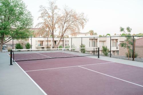31 - Vue At Green Valley With Community Pool
