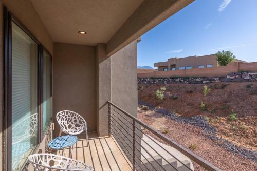 Villa Cliffside Retreat