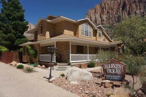 Harvest House Bed And Breakfast