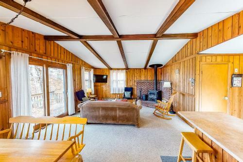 Swift Family Chalet