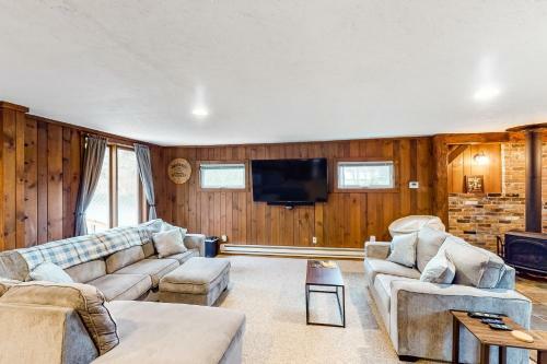 Jay Peak Getaway On Trout River