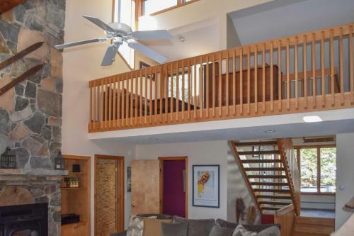 Family Ski Home, Mid-week Specials Available!