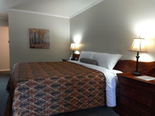 Hotel The Lodge At West River
