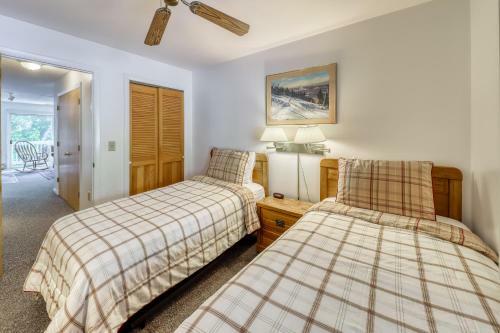 Mountainside Resort: H202