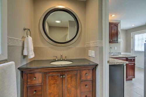 Apartamento Tranquil Studio With Private Beach On Lake Champlain!