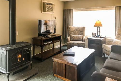 Mountainside Resort C401