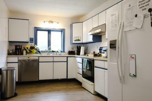 Hanover Adventure Tours Hostel
