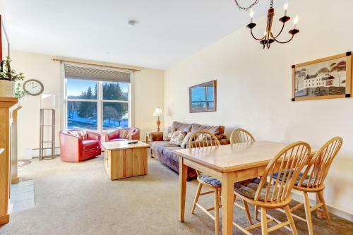 Long Trail House: 368