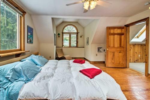 Vermont Getaway With Deck - 6 Miles To Mt Snow!